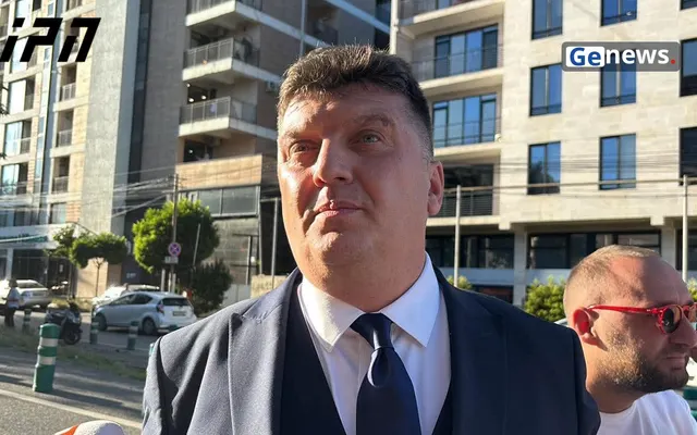დიტო ჩუბინიძის აღკვეთის ღონისძიების საკითხზე თბილისის საქალაქო სასამართლოში სხდომა მიმდინარეობს