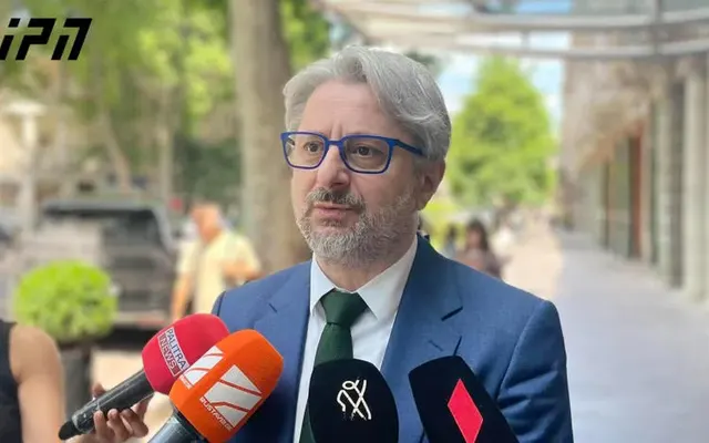 გვარამია: პარტიების გაუქმებას დაჩქარებული ტემპით მიჰყავთ ბოლომდე