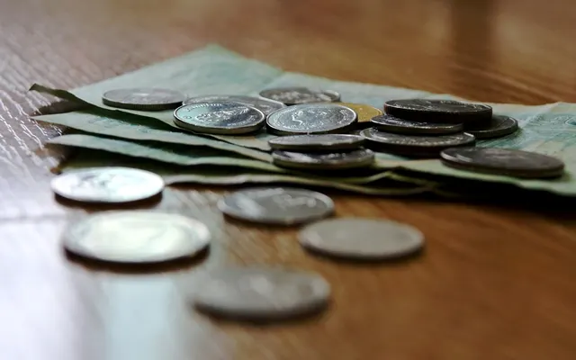 აშშ დოლარის ოფიციალური კურსი 2.5989 ლარი გახდა