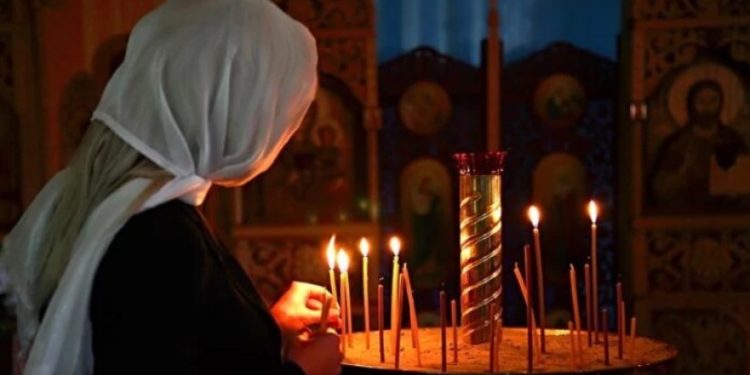 ლოცვა, რომელიც გიორგობას აუცილებლად უნდა წაიკითხოთ, თუ გინდათ, რომ წმინდანის მადლი შეგეწიოთ