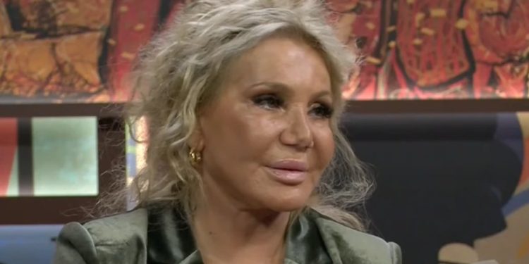 ლოლა წერეთელი სახის პლასტიკური ოპერაციის შემდეგ საზოგადოების წინაშე გამოჩნდა – მომღერალი იხსენებს რეაქციას, როცა სარკეში ჩაიხედა