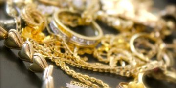 ოქრო მცირედით გაიაფდა – რა ღირს 1 გრამი საქართველოში